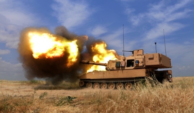 الهاوتزر ذاتي الحركة  M 109 A6 Paladin يشارك في مناورات الاسد المتاهب 2016